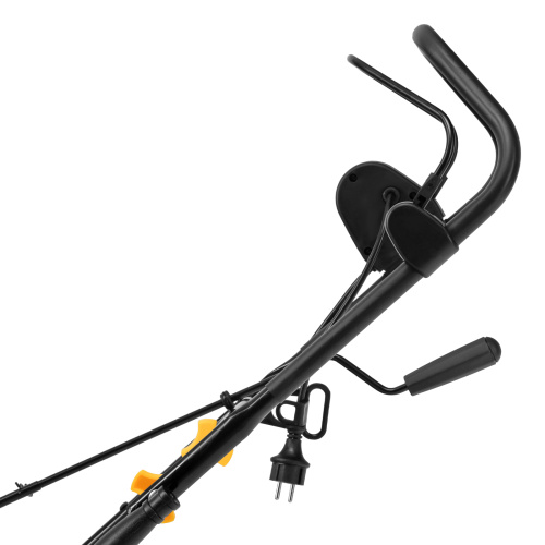 Электрическая снегоуборочная машина ESB-560-M, 2,5 кВт, металлический шнек, LED фара Denzel по ценам производителя в Казани с доставкой по всей России