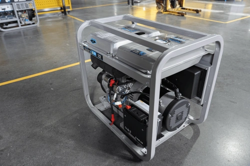 Генератор дизельный 7,0 кВт 220В с электростартером и колесами TOR KM7000D по ценам производителя в Казани с доставкой по всей России