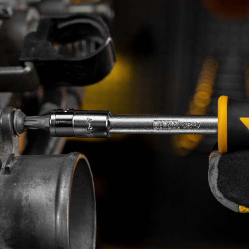 Набор инструментов, 1/2", 1/4", CrV, S2, пластиковый кейс, 84 предмета Denzel купить в Москве с доставкой по всей России | ProtosMarket.ru