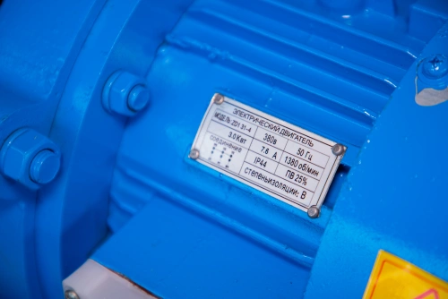 Лебедка электрическая 1000кг  70м с канатом 380В TOR KCD по ценам производителя в Казани с доставкой по всей России