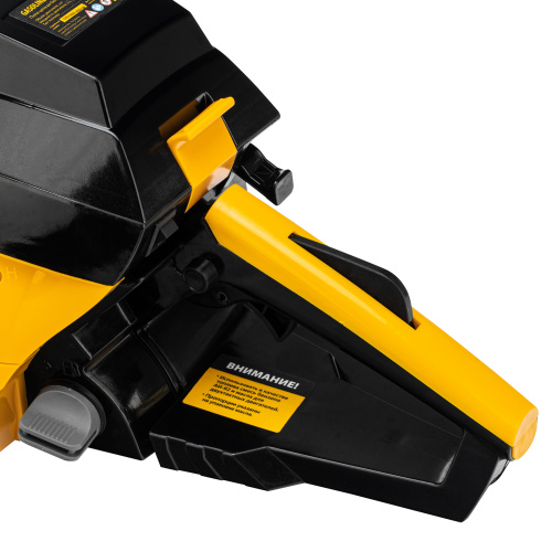 Пила цепная бензиновая DGS-4516, шина 40 см, 45 см3, 3 л.с, шаг 3/8, паз 1.3 мм, 57 звеньев Denzel купить в Москве с доставкой по всей России | ProtosMarket.ru