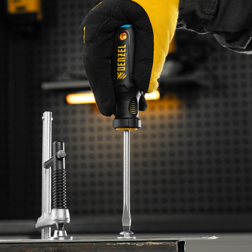 Отвертка, SL6x100 мм, S2, 3к рукоятка Denzel по ценам производителя в Казани с доставкой по всей России