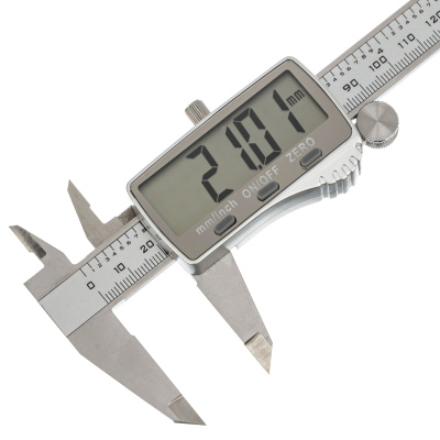 Штангенциркуль, 150 мм, электронный, большой дисплей, с глубиномером Denzel купить в Москве с доставкой по всей России | ProtosMarket.ru