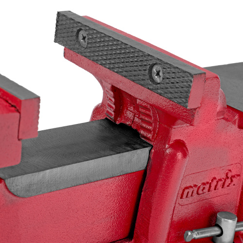 Тиски слесарные, 125 мм, поворотные, с наковальней Matrix купить в Москве с доставкой по всей России | ProtosMarket.ru