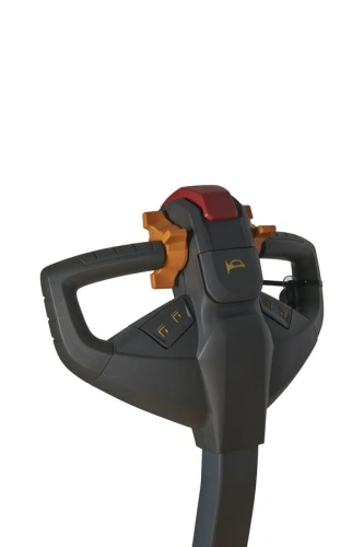 Штабелер самоходный 1,5 т 5,6 м XILIN CDDR15-III 24/200 В/Ач (сопровождаемый) купить в Москве с доставкой по всей России | ProtosMarket.ru