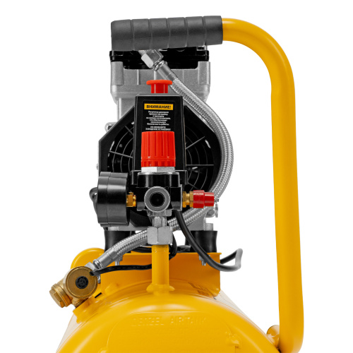 Компрессор DLS950/24 безмаслянный малошумный 950 Вт, 165 л/мин, ресивер 24 л Denzel купить в Москве с доставкой по всей России | ProtosMarket.ru