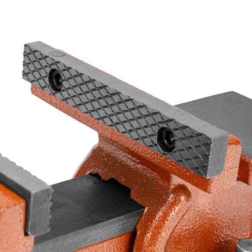 Тиски слесарные, 125 мм, поворотные, с наковальней Sparta купить в Москве с доставкой по всей России | ProtosMarket.ru