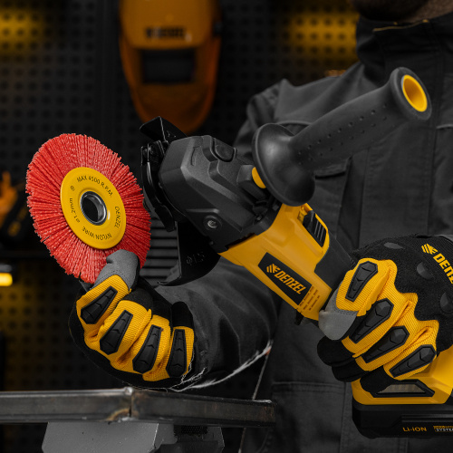 Щетка для УШМ, 125 мм, Плоская, нейлоновая щетина, посадка 22,2 мм Denzel по ценам производителя в Казани с доставкой по всей России