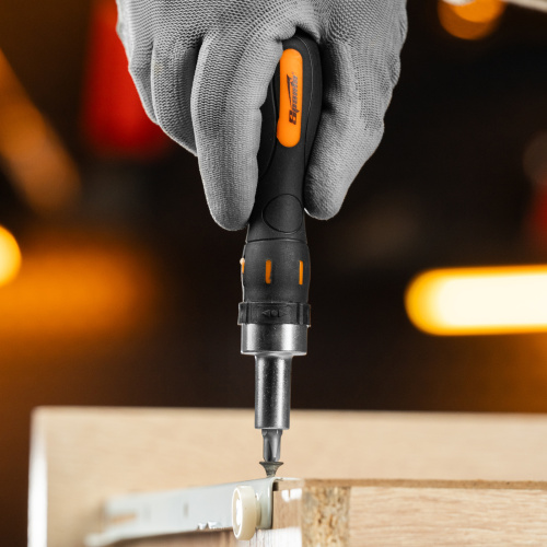 Отвертка реверсивная с набором бит, CrV, 12 шт, Sparta купить в Москве с доставкой по всей России | ProtosMarket.ru