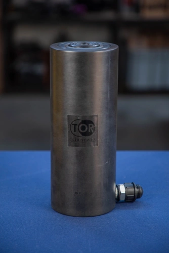 Домкрат гидравлический алюминиевый TOR ДГА30П150 30 т по ценам производителя в Казани с доставкой по всей России