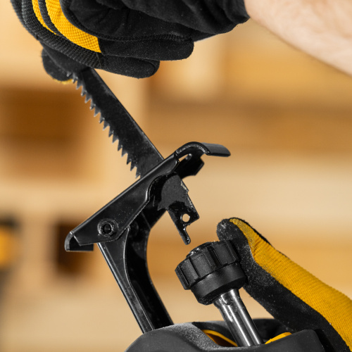 Пила сабельная аккумуляторная бесщет. RS-250, Li-Ion, 20 В Denzel по ценам производителя в Казани с доставкой по всей России