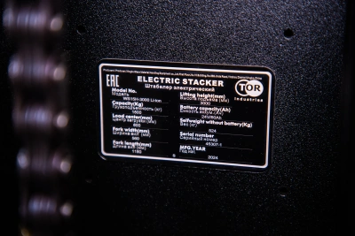 Штабелер самоходный 1,5 т 3,0 м TOR WS15H-3000SC PRO Li-ion 24/60 В/Ач контр. скорости подъема купить в Москве с доставкой по всей России | ProtosMarket.ru