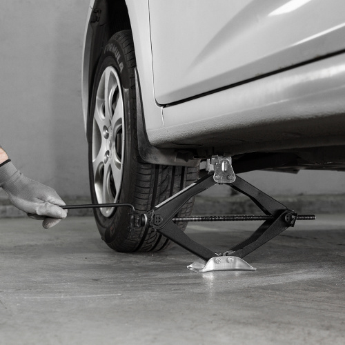 Домкрат ромбический винтовой универсальный ТУ 5.16-469-0213-04, 0,9 т, 100-395 мм Россия по ценам производителя в Казани с доставкой по всей России