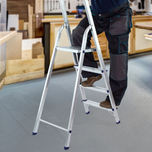 Стремянка усиленная, 4 ступени, алюминиевая, MTX по ценам производителя в Казани с доставкой по всей России