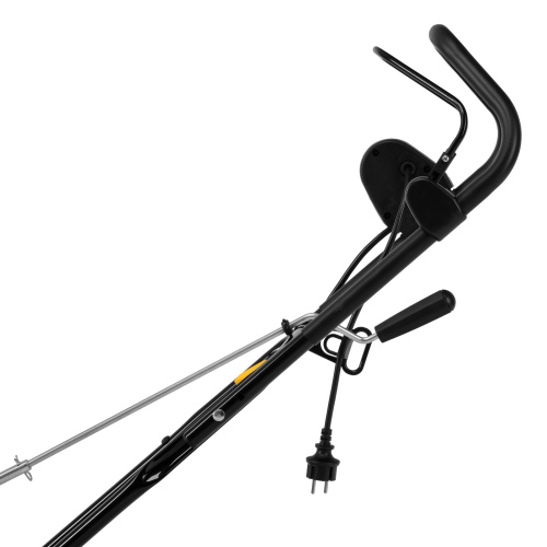 Электрическая снегоуборочная машина ESB-460-M, 1.8 кВт, металлический шнек, LED фара Denzel по ценам производителя в Казани с доставкой по всей России