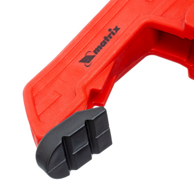 Струбцина клещеобразная 3, усиленная, пластиковый корпус, двухкомпонентные рукоятки, 75 мм Matrix по ценам производителя в Казани с доставкой по всей России