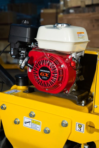 Виброкаток одновальцовый бензиновый (Honda) TOR R300 по ценам производителя в Казани с доставкой по всей России