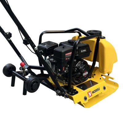 Виброплита бензиновая прямоходная NORSU RF-80TL (колесный комплект, бак для воды) купить в Москве с доставкой по всей России | ProtosMarket.ru