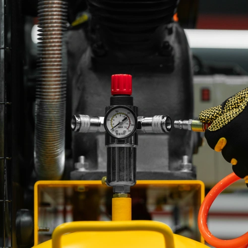 Компрессор воздушный рем. привод BCV 4000-T/100, 4,0 кВт, 100 литров, 690 л/мин Denzel по ценам производителя в Казани с доставкой по всей России