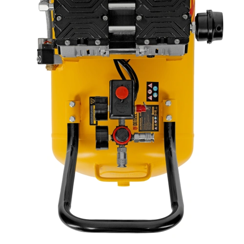 Компрессор безмасляный, малошумный DLS 1800/100,1800 Вт, 3x600, 100 л, 345 л/мин Denzel по ценам производителя в Казани с доставкой по всей России