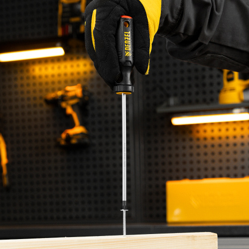 Отвертка, PH1х150 мм, S2, 3к рукоятка Denzel по ценам производителя в Казани с доставкой по всей России