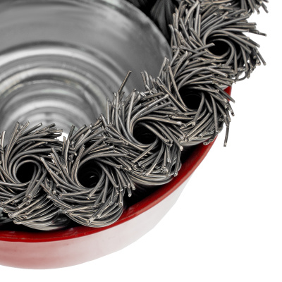 Щетка для УШМ, 75 мм, М14, "чашка", крученая проволока 0.5 мм Matrix по ценам производителя в Казани с доставкой по всей России