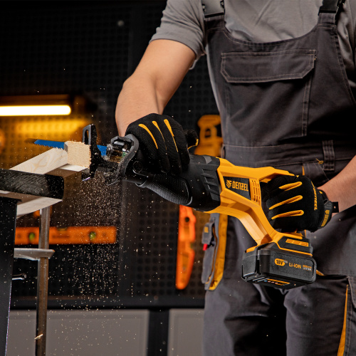 Пила сабельная аккумуляторная бесщет BRC-120-0,  18В Li-Ion Denzel купить в Москве с доставкой по всей России | ProtosMarket.ru