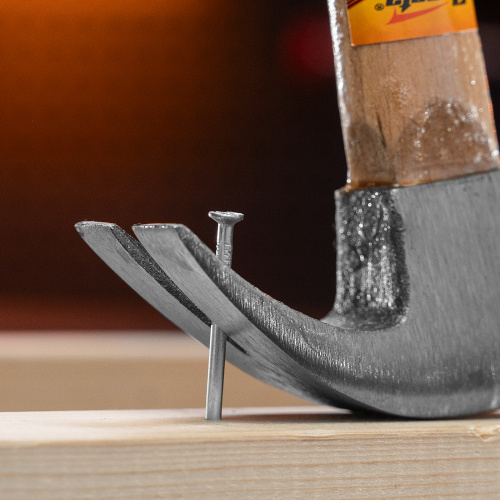 Молоток-гвоздодер, 225 г, боек 22 мм, деревянная рукоятка Sparta купить в Москве с доставкой по всей России | ProtosMarket.ru