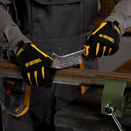 Щетка металлическая с пластмассовой ручкой, нержавеющая проволока DENZEL по ценам производителя в Казани с доставкой по всей России