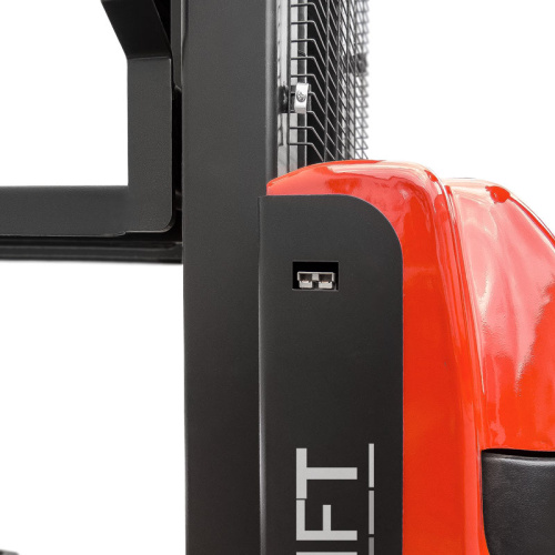 Самоходный штабелер PROLIFT SDR 1535 li-ion по ценам производителя в Казани с доставкой по всей России