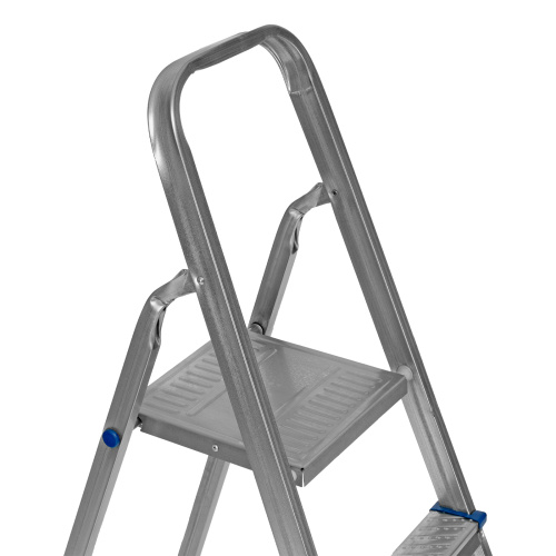 Стремянка, 6 ступеней, стальная, оцинкованная Сибртех по ценам производителя в Казани с доставкой по всей России