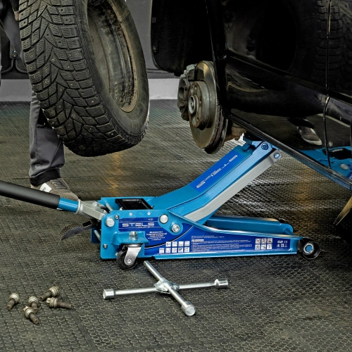 Домкрат гидравлический подкатной 3 т, быстрый подъем, Low profile quick lift, 75-505 мм, профессиональный STELS купить в Москве с доставкой по всей России | ProtosMarket.ru
