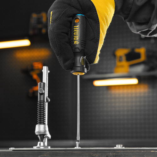 Отвертка, SL3х100 мм, S2, 3к рукоятка Denzel по ценам производителя в Казани с доставкой по всей России