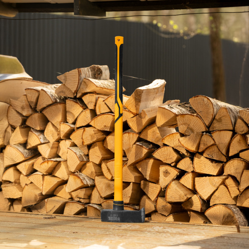 Колун-кувалда 4000 г, кованая, фибергласовая  рукоятка c TPR покрытием, 880 мм Denzel купить в Москве с доставкой по всей России | ProtosMarket.ru