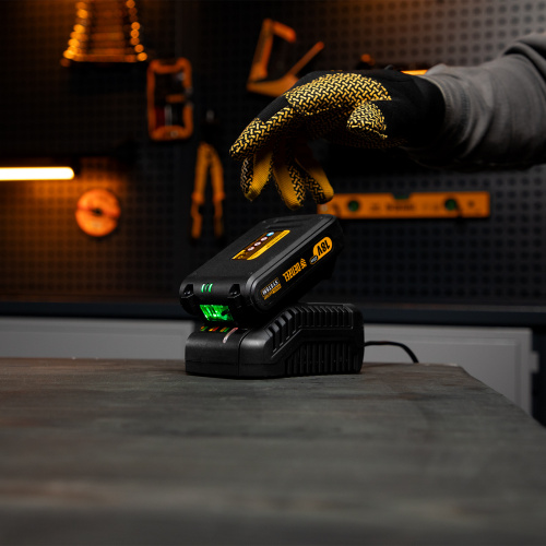 Батарея аккумуляторная IB-18-2.0, Li-Ion, 18 В, 2.0 А/ч Denzel купить в Москве с доставкой по всей России | ProtosMarket.ru