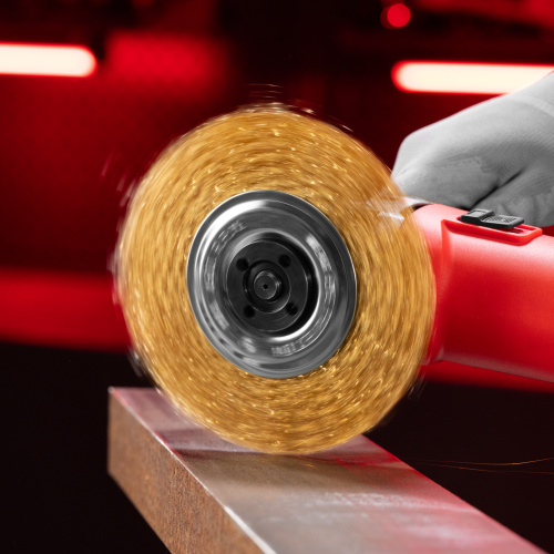 Щетка для УШМ, 150 мм, посадка 22.2 мм, плоская, латунированная витая проволока Matrix по ценам производителя в Казани с доставкой по всей России