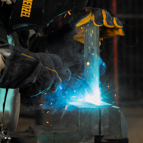 Аппарат инвертор. полуавтомат. cварки IMIG-200, 200 А, ПВ 60%, катушка 5 кг Denzel купить в Москве с доставкой по всей России | ProtosMarket.ru