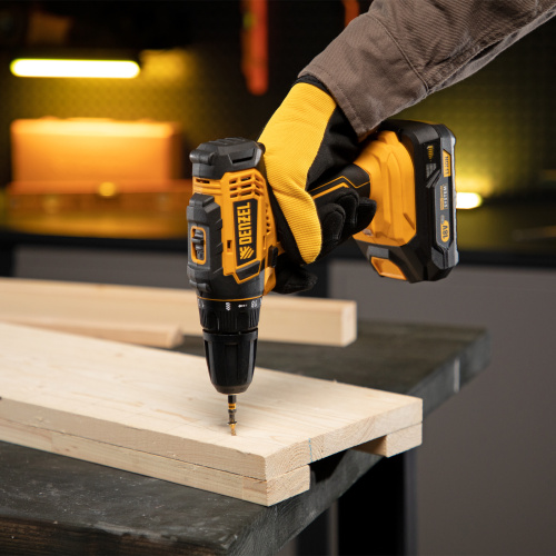 Дрель-шуруповерт аккумуляторная CDL-18-02BM, Li-Ion, 18 В, 2 аккумулятор Denzel купить в Москве с доставкой по всей России | ProtosMarket.ru