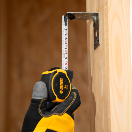 Рулетка 5м х 19мм, двухкомп. корпус, магнитный обрезиненный зацеп Denzel купить в Москве с доставкой по всей России | ProtosMarket.ru