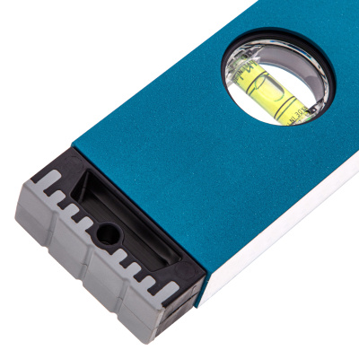 Уровень алюминиевый, 1200 мм, усиленный с ударопрочными заглушками, рукоятки, 3 глазка Gross купить в Москве с доставкой по всей России | ProtosMarket.ru