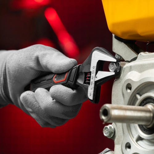 Ключ разводной, тонкие губки, фосфатированный, двухкомпонентная рукоятка, 150 мм, PRO Matrix купить в Москве с доставкой по всей России | ProtosMarket.ru