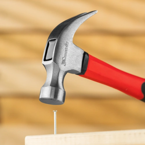 Молоток-гвоздодер optimal, 450 г, фибергласовая обрезиненная рукоятка Matrix купить в Москве с доставкой по всей России | ProtosMarket.ru
