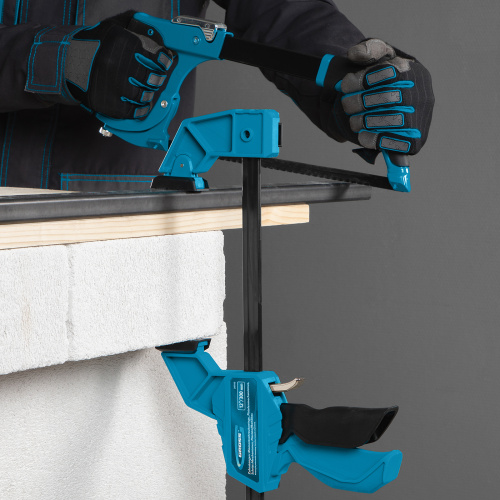 Струбцина реечная, быстрозажимная, пистолетного типа, пошаговый механизм, пластиковый корпус, 300 мм Gross купить в Москве с доставкой по всей России | ProtosMarket.ru