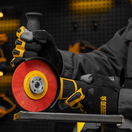 Щетка для УШМ, 125 мм, Плоская, нейлоновая щетина, посадка 22,2 мм Denzel по ценам производителя в Казани с доставкой по всей России