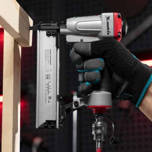 Нейлер финишный, шпилькозабивной пистолет, пневматический, гвоздь 23GA D 0.64 мм  длина 10-30 мм Matrix купить в Москве с доставкой по всей России | ProtosMarket.ru