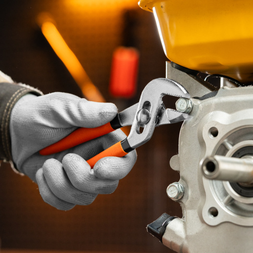 Набор губцевого инструмента №2, 3 предмета: плоскогубцы, бокорезы, клещи переставные Sparta купить в Москве с доставкой по всей России | ProtosMarket.ru