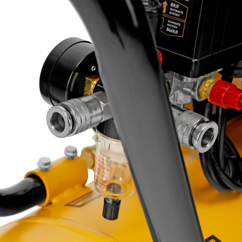 Компрессор безмасляный, малошумный DLS 1800/100,1800 Вт, 3x600, 100 л, 345 л/мин Denzel по ценам производителя в Казани с доставкой по всей России