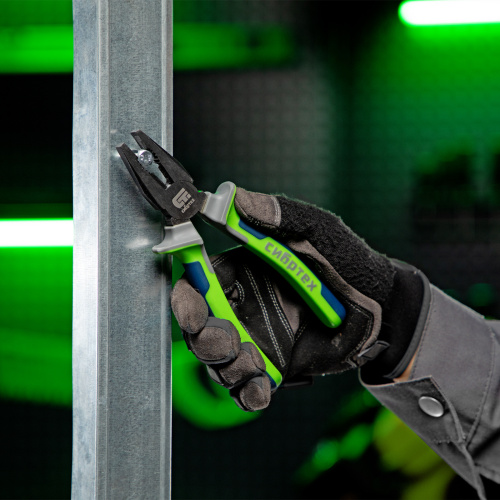 Плоскогубцы комбинированные, 180 мм, фосфатирование, трехкомпонентные рукоятки Сибртех купить в Москве с доставкой по всей России | ProtosMarket.ru