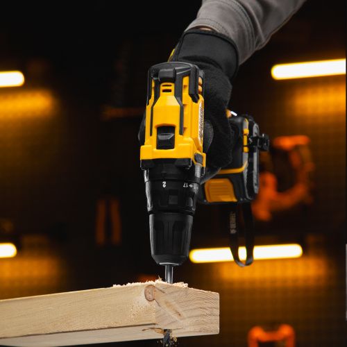 Дрель-шуруповерт аккумуляторная CDL-12-02BM, Li-Ion, 12 В, 2 акк. Denzel купить в Москве с доставкой по всей России | ProtosMarket.ru