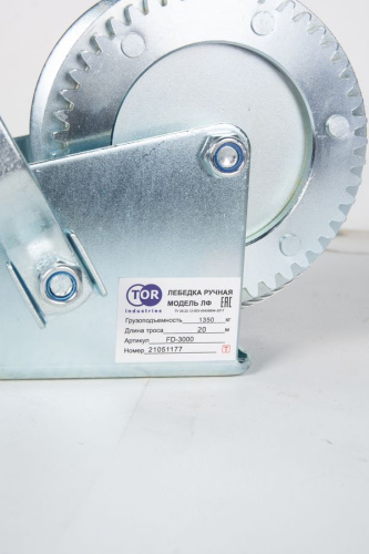 Лебедка ручная TOR ЛФ-3000 (FD) г/п 1,3 т длина троса 20 м купить в Москве с доставкой по всей России | ProtosMarket.ru